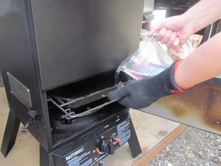 How to use a Masterbuilt Propane Smoker A Beginners Guide Pioneer